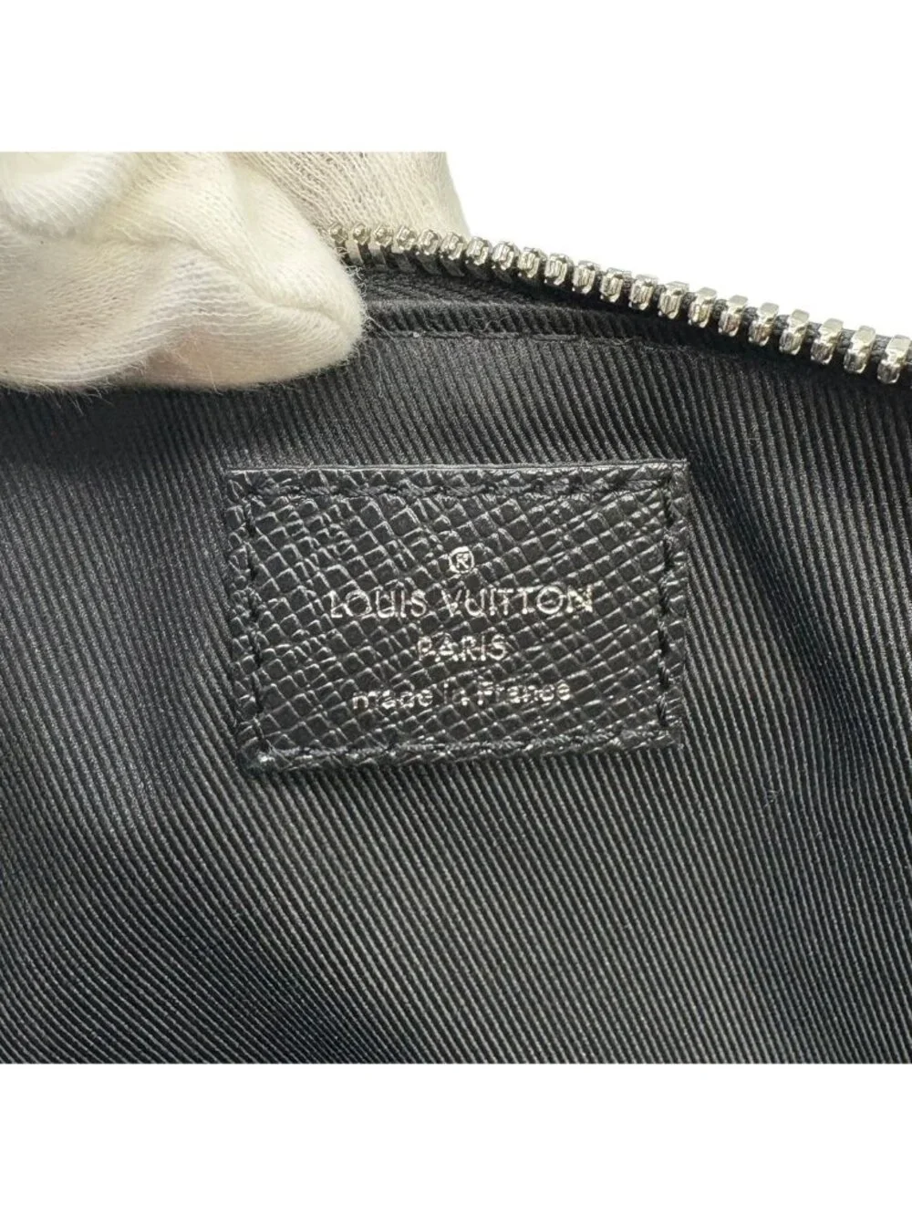 Louis Vuitton Slim Briefcase Taiga Handbag Shoulder Business Bag - Picture 15 of 15